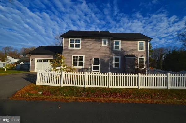 $3,500 | 3541 Oak Drive, Edgewater, MD 21037