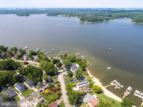 $3,500 | 3541 Oak Drive, Edgewater, MD 21037