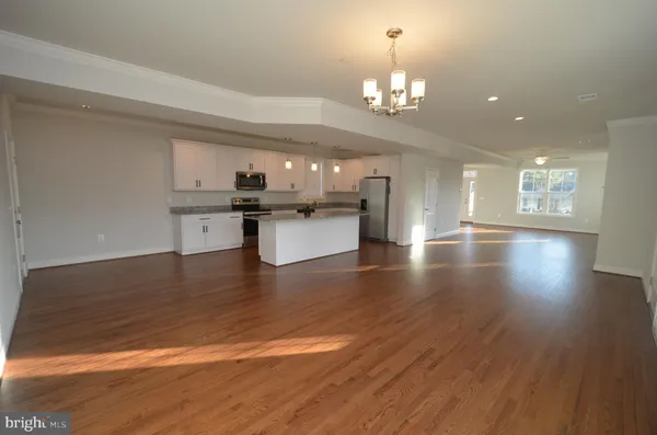 $3,500 | 3541 Oak Drive, Edgewater, MD 21037