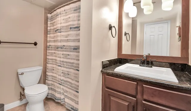 $1,600 | 3525 Sage Road, Unit 1314, Houston, TX 77056