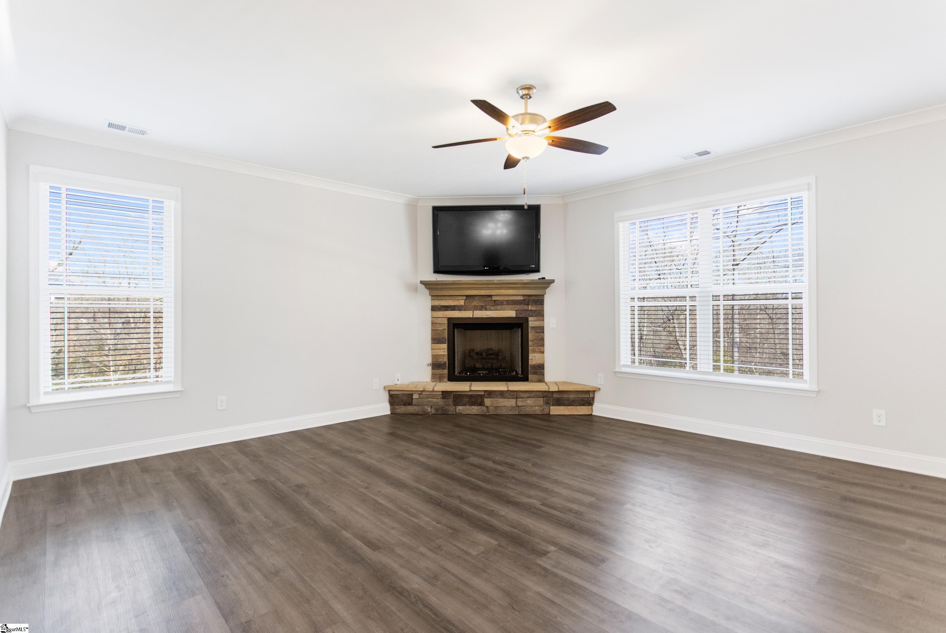 117 Draw Bridge Court Greer, SC 29651 - Photo 7 of 32 Gallery Image 7