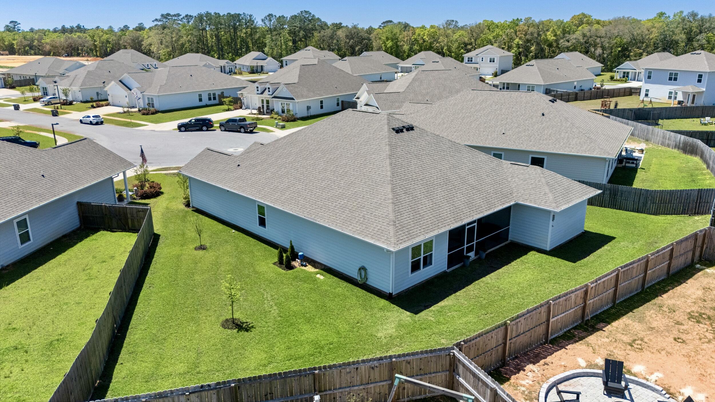 58 Siesta Circle Freeport, FL 32439 - Photo 7 of 45 IMG_8573