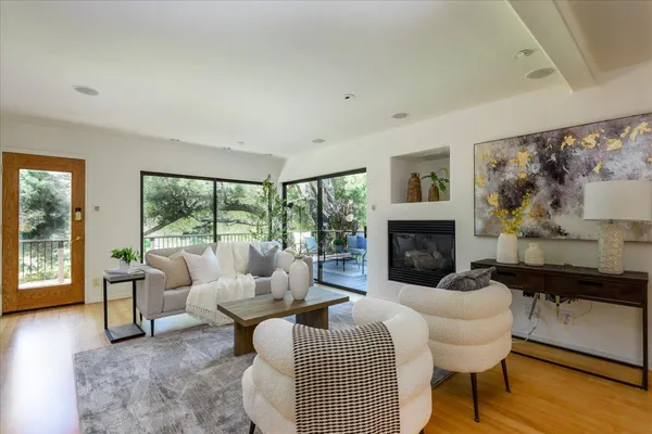$3,995,000 | 90 Hayfields Road, Portola Valley, CA 94028