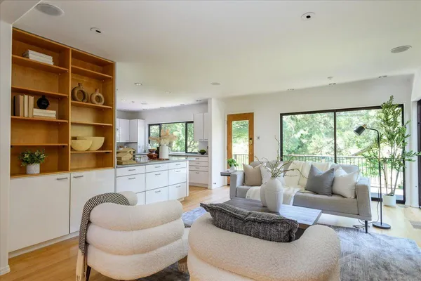 $3,995,000 | 90 Hayfields Road, Portola Valley, CA 94028