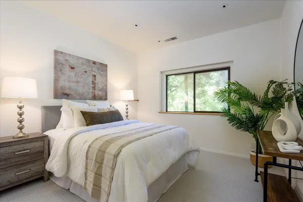 $3,995,000 | 90 Hayfields Road, Portola Valley, CA 94028