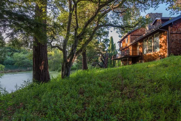 $3,995,000 | 90 Hayfields Road, Portola Valley, CA 94028