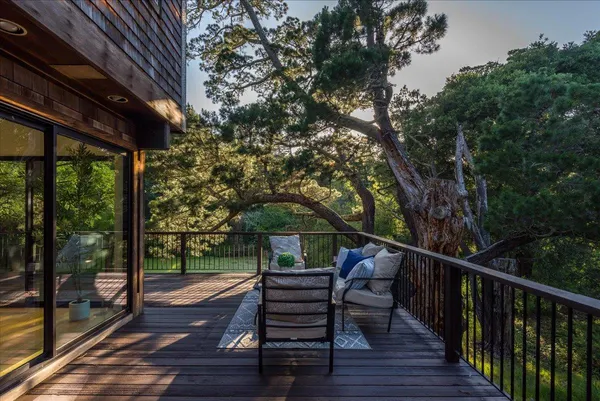 $3,995,000 | 90 Hayfields Road, Portola Valley, CA 94028