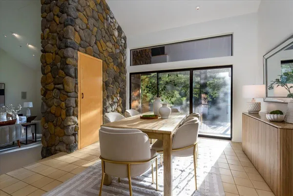 $3,995,000 | 90 Hayfields Road, Portola Valley, CA 94028
