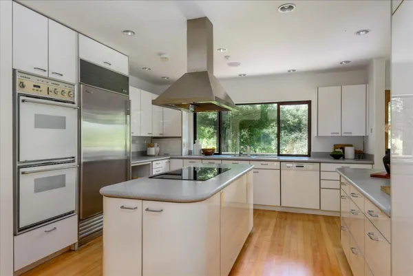 $3,995,000 | 90 Hayfields Road, Portola Valley, CA 94028