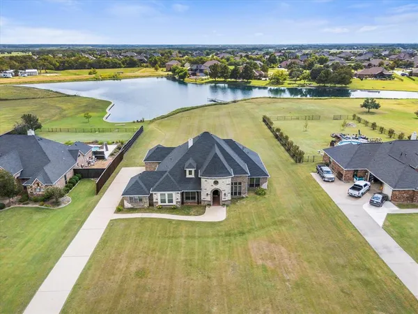 $634,999 | 10270 County Road 213, Talty, TX 75126