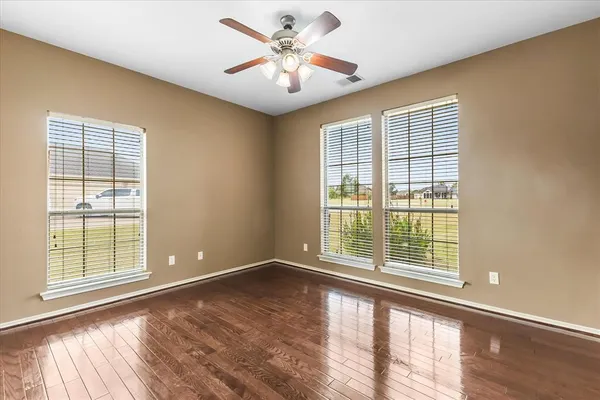 $634,999 | 10270 County Road 213, Talty, TX 75126