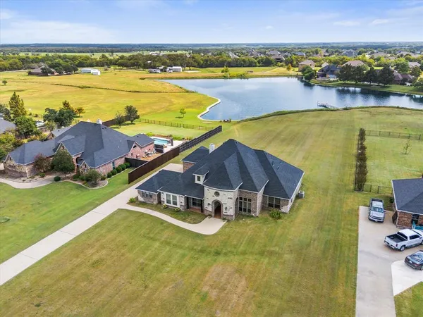 $634,999 | 10270 County Road 213, Talty, TX 75126