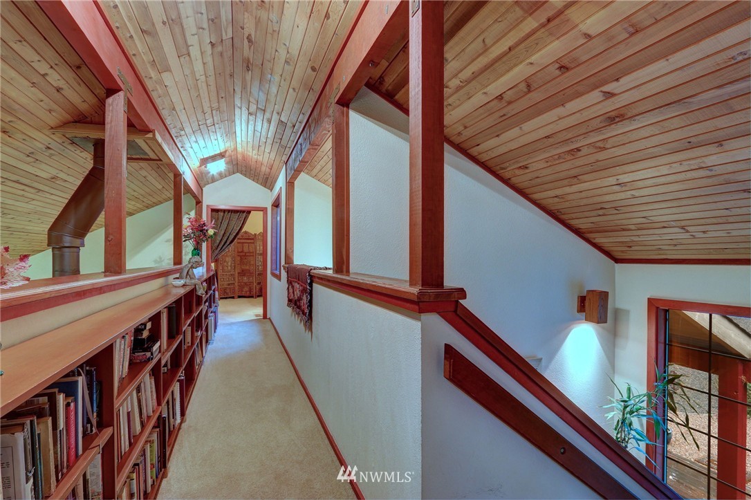 16755 Seminole Road Northeast Poulsbo, WA 98370 - Photo 12 of 25