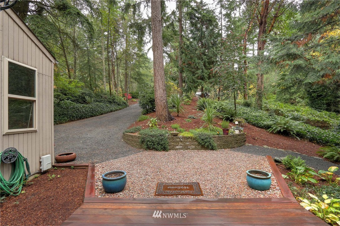 16755 Seminole Road Northeast Poulsbo, WA 98370 - Photo 18 of 25