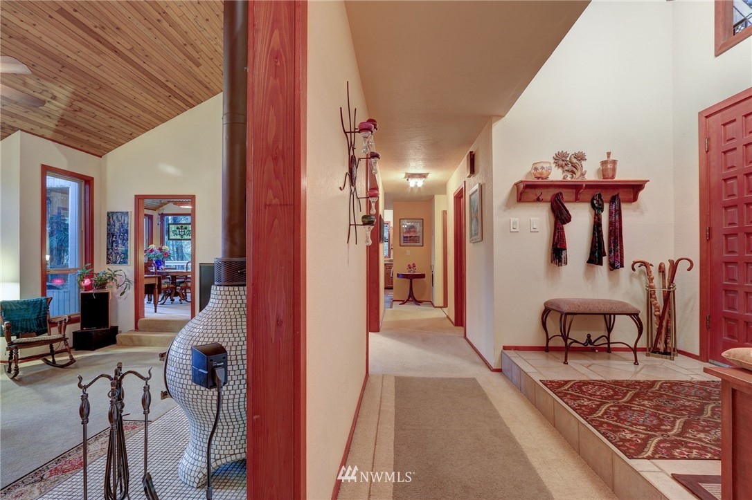 16755 Seminole Road Northeast Poulsbo, WA 98370 - Photo 3 of 25