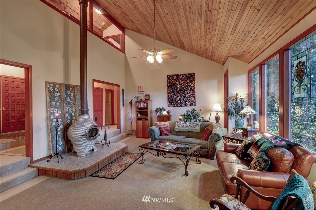 16755 Seminole Road Northeast Poulsbo, WA 98370 - Photo 5 of 25