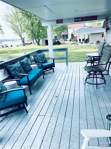 $445,000 | 2255 Lakeshore Drive, Cuba, MO 65453