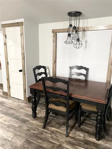 $445,000 | 2255 Lakeshore Drive, Cuba, MO 65453