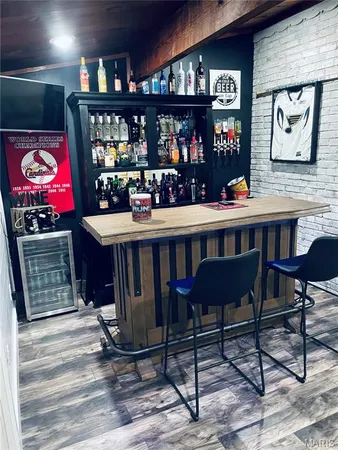 $468,000 | 2255 Lakeshore Drive, Cuba, MO 65453