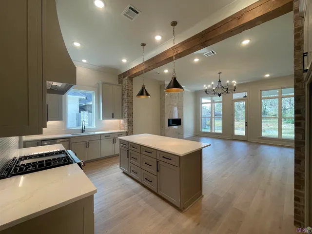 $519,900 | 1119 Camellia Way, Denham Springs, LA 70726