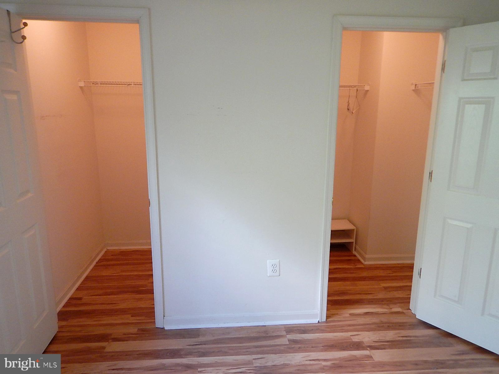 6005 York Road Baltimore, MD 21212 - Photo 18 of 31 Twin walk-in closets in Primary Bedroom