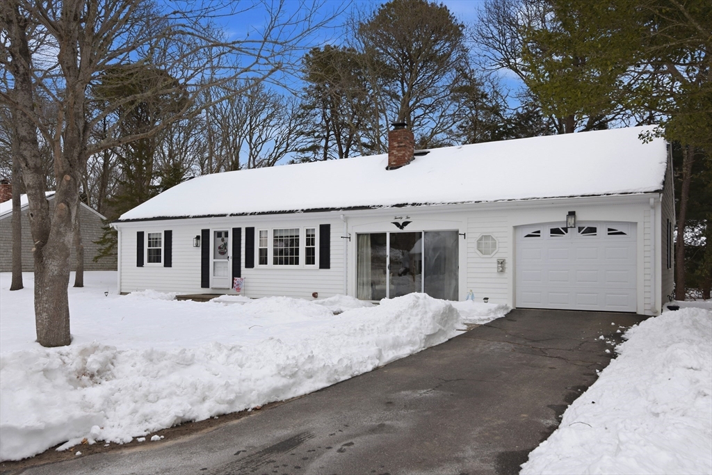 22 Johnson Lane Yarmouth, MA 02673 - Photo 1 of 23
