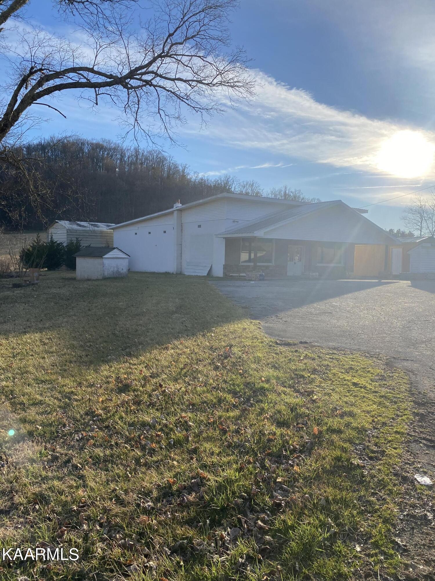 165 Raccoon Valley Road Maynardville, TN 37807 - Photo 11 of 13 Gallery Image 11