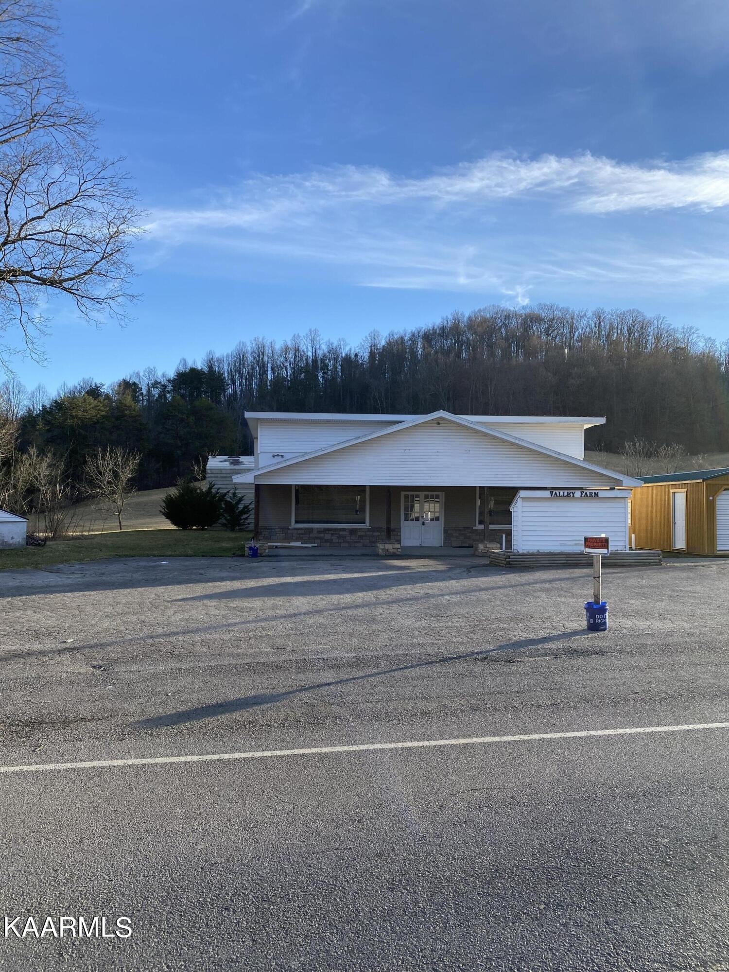 165 Raccoon Valley Road Maynardville, TN 37807 - Photo 12 of 13 Gallery Image 12