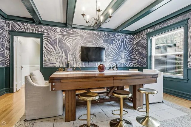 $359,000 | 5522 South Everett Avenue, Unit 3S, Chicago, IL 60637