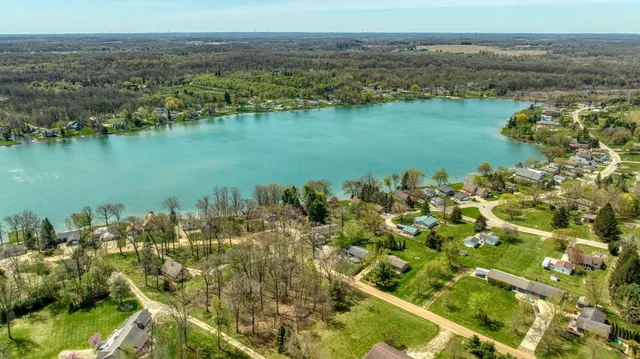 $249,000 | 186 Harris Drive, Cement City, MI 49233