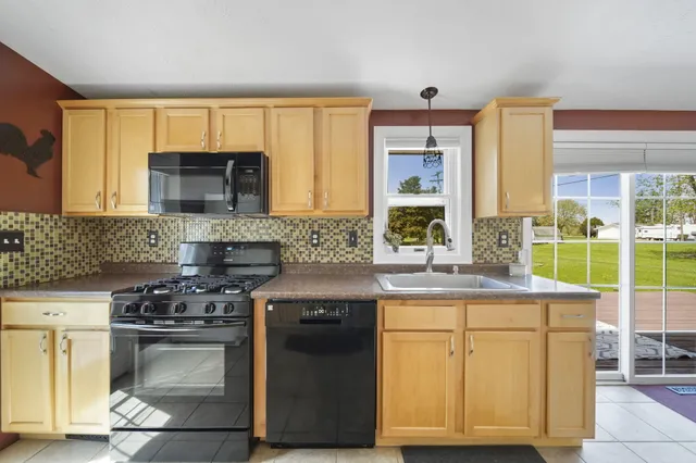 $249,000 | 186 Harris Drive, Cement City, MI 49233