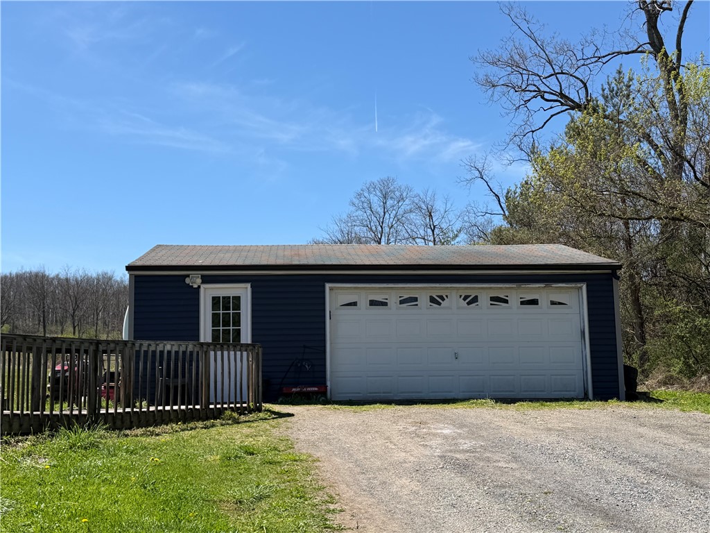 3215 Stamp Road Reading, NY 14891 - Photo 11 of 15 Garage & Salon