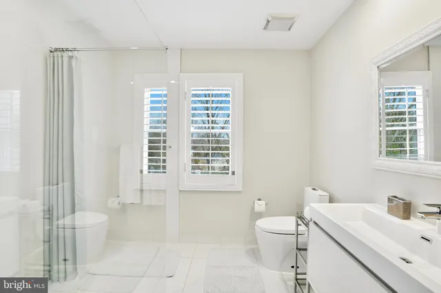 $3,200,000 | 6202 Vernon Palmer Court, McLean, VA 22101