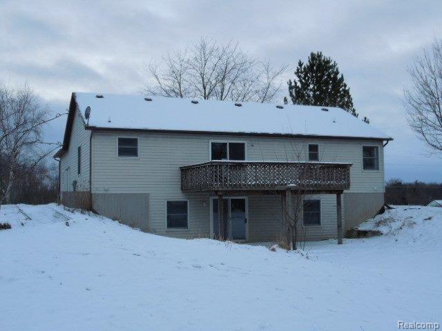 5602 Fish Lake Road North Branch, MI 48461 - Photo 9 of 12 262-161400 - Rear 2