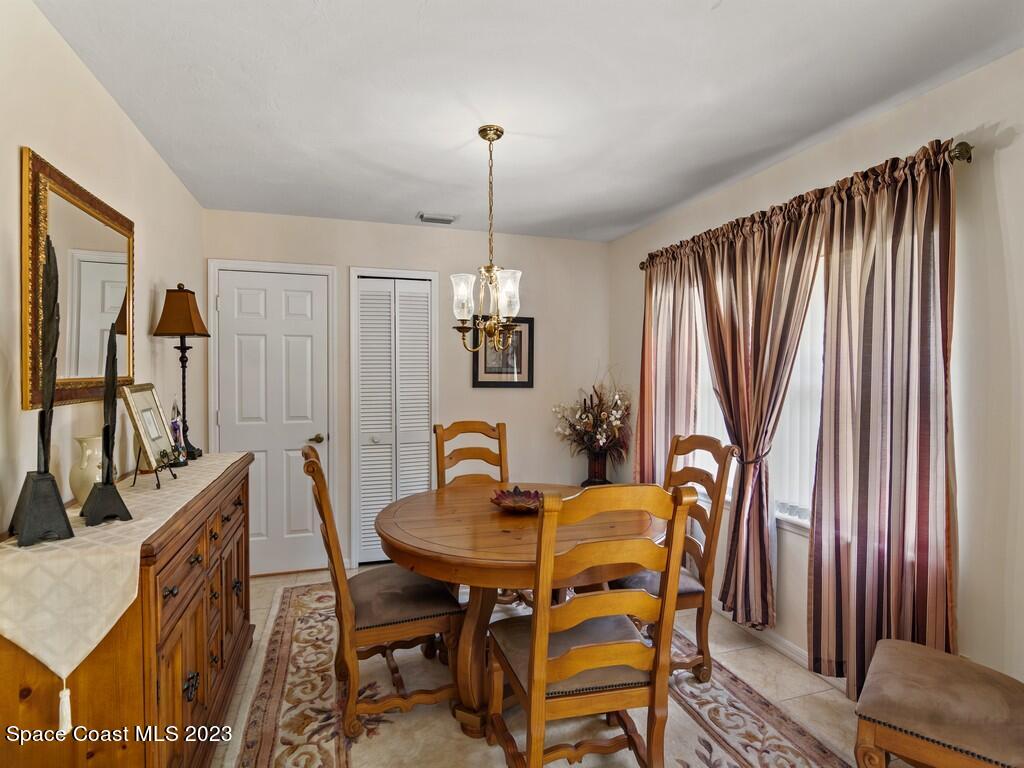 727 Timber Ridge Trail Southwest, Unit C Vero Beach, FL 32962 - Photo 8 of 41 Resized025