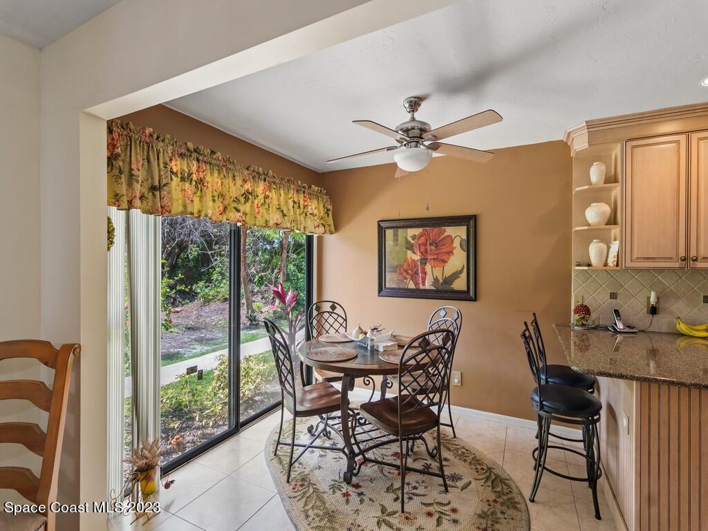 727 Timber Ridge Trail Southwest, Unit C Vero Beach, FL 32962 - Photo 9 of 41 Resized024