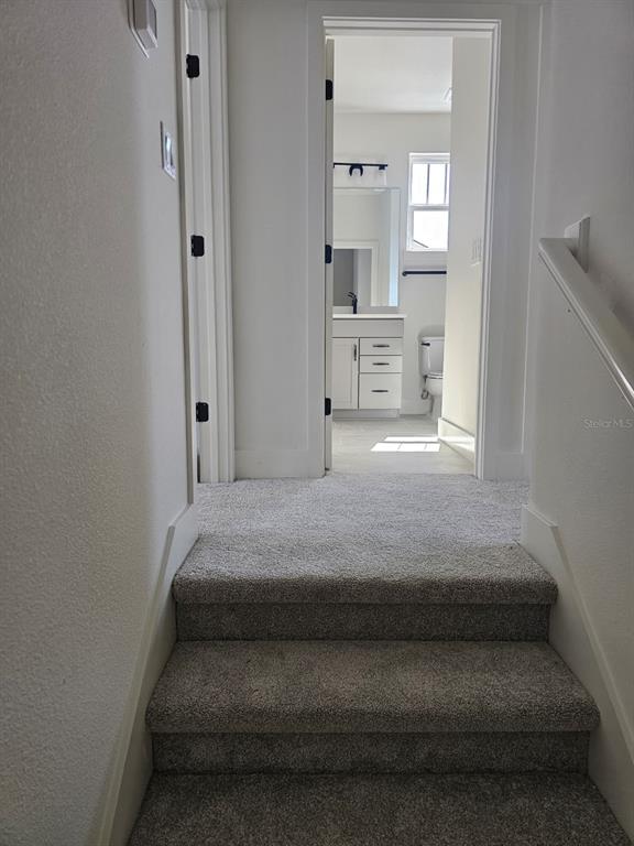 15147 Groveside Road Winter Garden, FL 34787 - Photo 11 of 32 Gallery Image 11