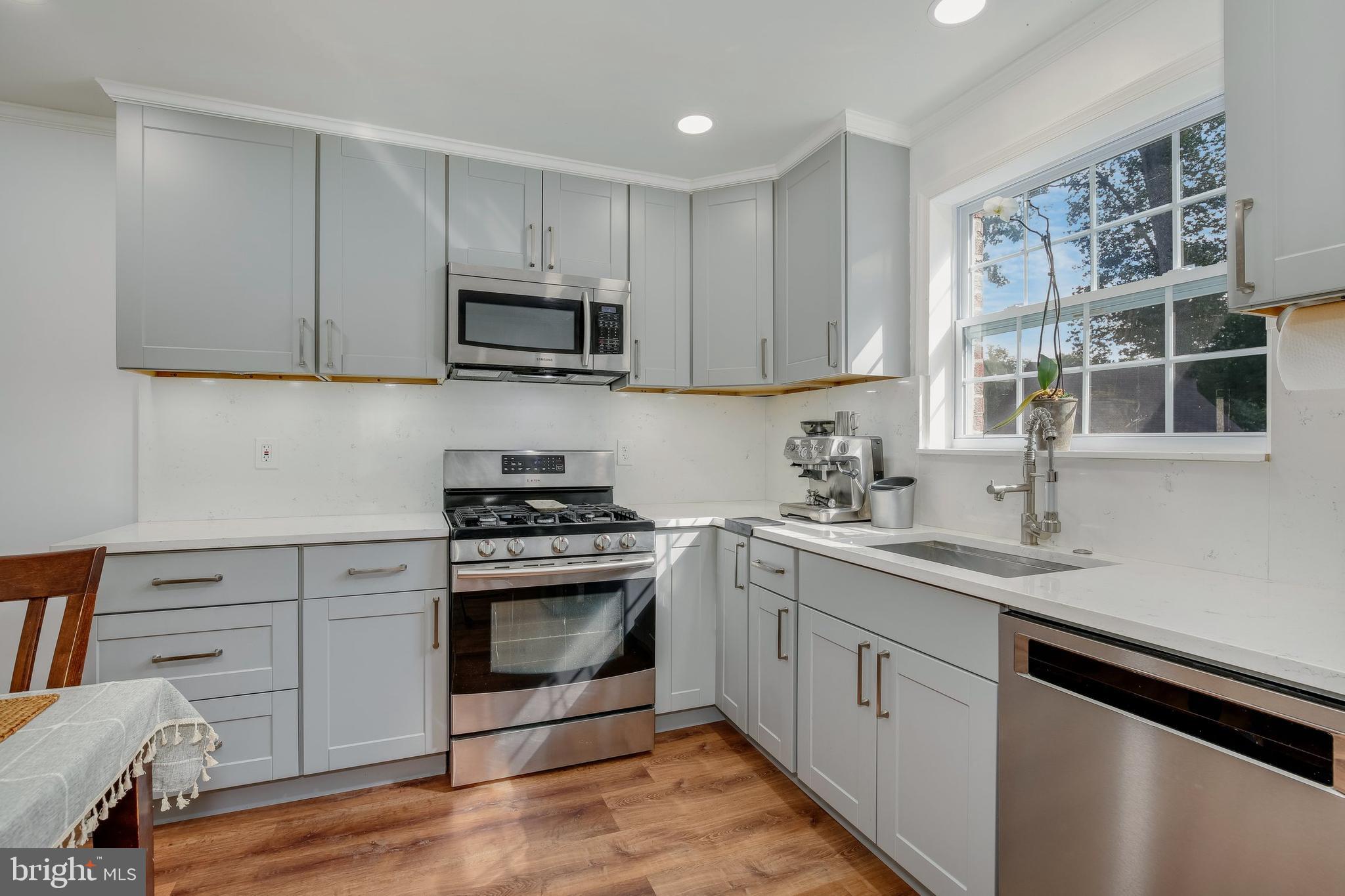 2907 Collins Avenue Silver Spring, MD 20902 - Photo 11 of 32 Gallery Image 11