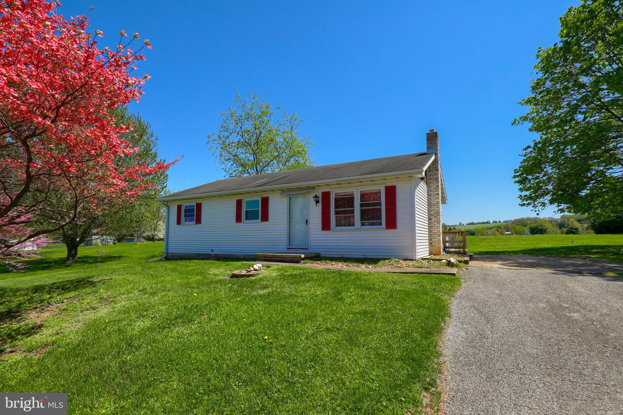 4644 View Drive Spring Grove, PA 17362 - Photo 1 of 31