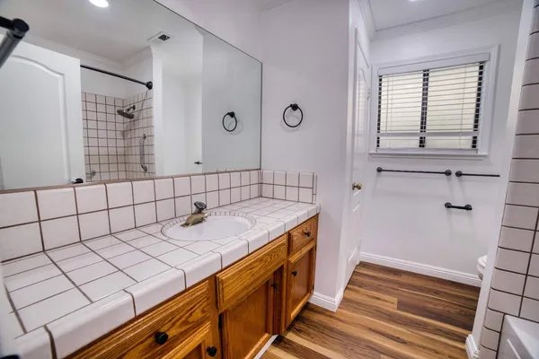 $480,000 | 2520 Meadowrest Way, Madera, CA 93637