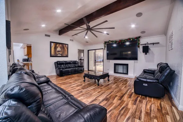 $480,000 | 2520 Meadowrest Way, Madera, CA 93637