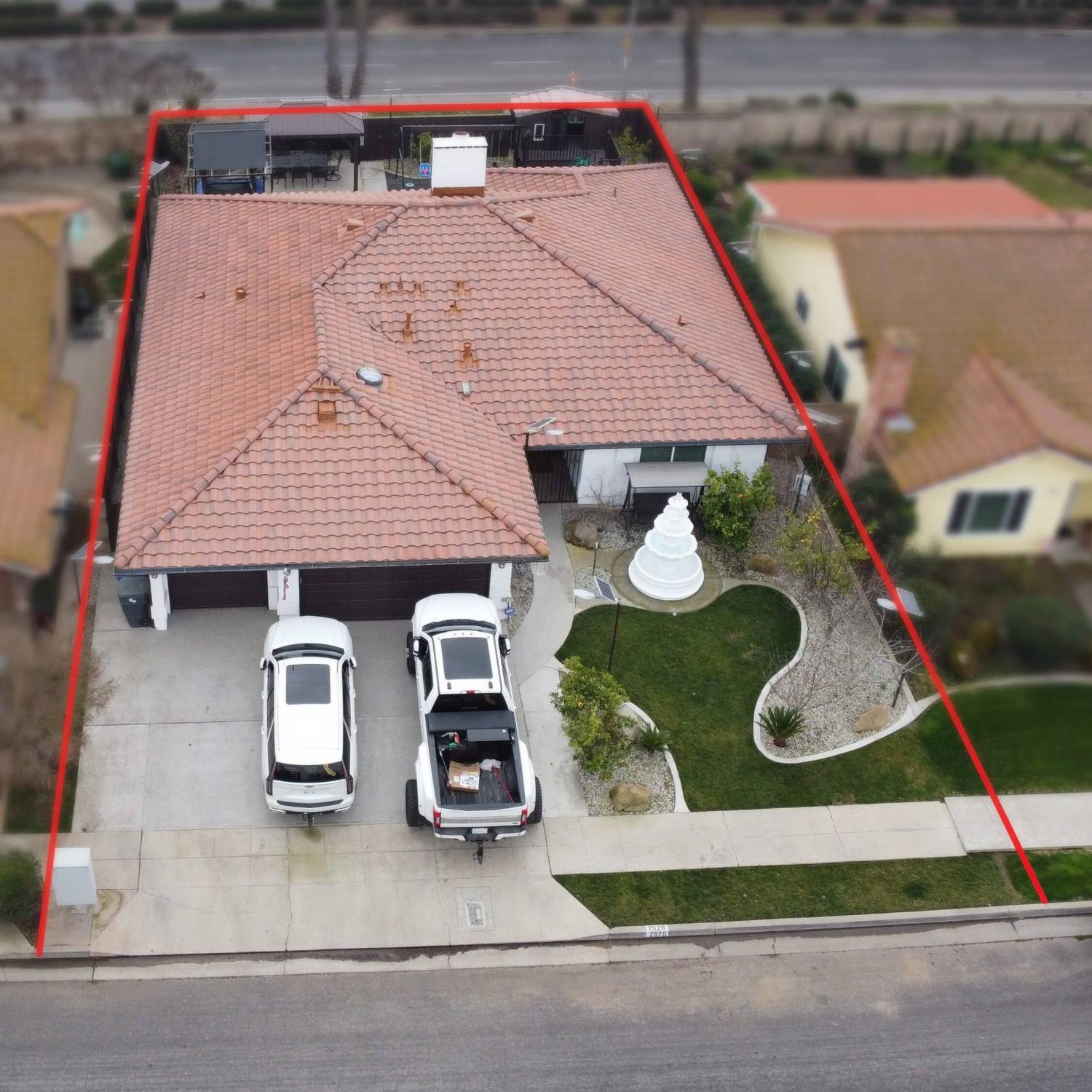 2520 Meadowrest Way Madera, CA 93637 - Photo 37 of 39 an aerial view of a house