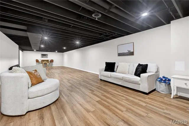 $634,900 | 836 Wheelwright Drive, Manchester, MO 63021