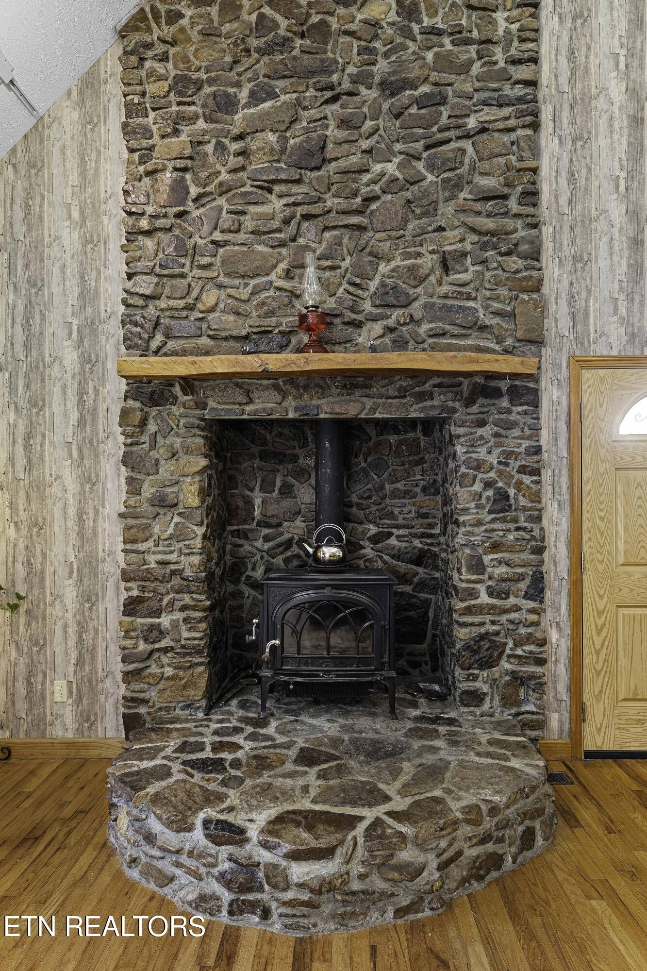 1140 Tater Valley Road Washburn, TN 37888 - Photo 17 of 59 Gallery Image 17