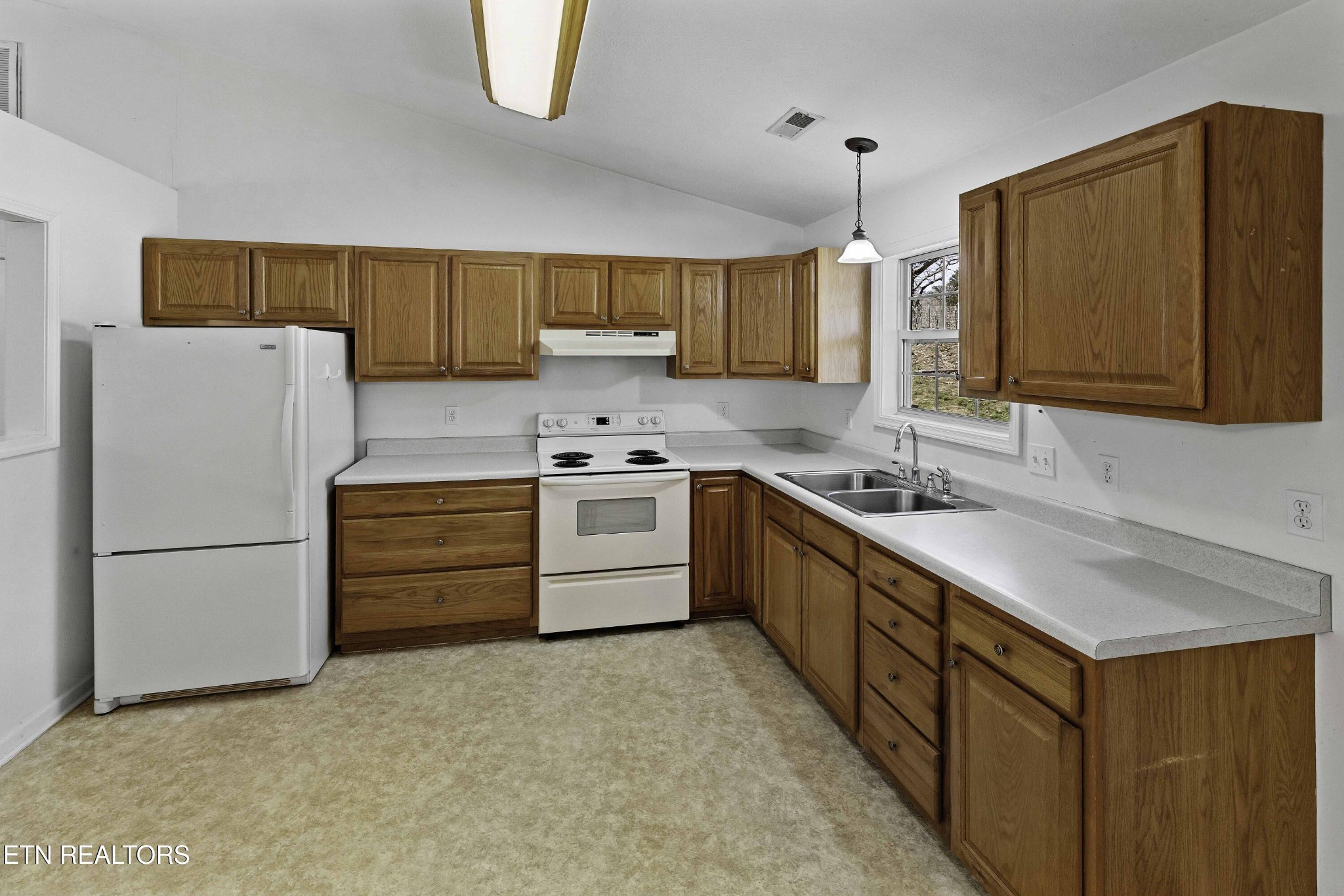 1140 Tater Valley Road Washburn, TN 37888 - Photo 45 of 59 Gallery Image 45