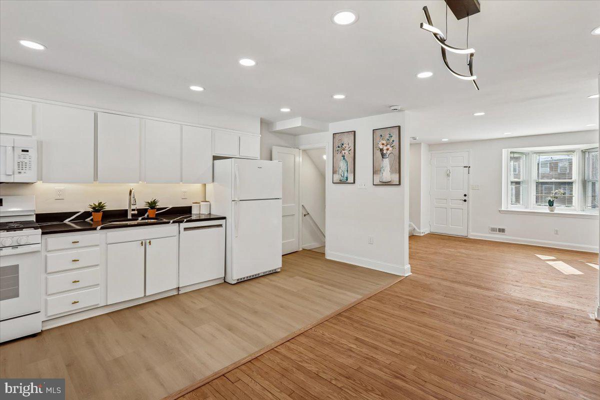 1612 Hardwick Road Baltimore, MD 21286 - Photo 8 of 21