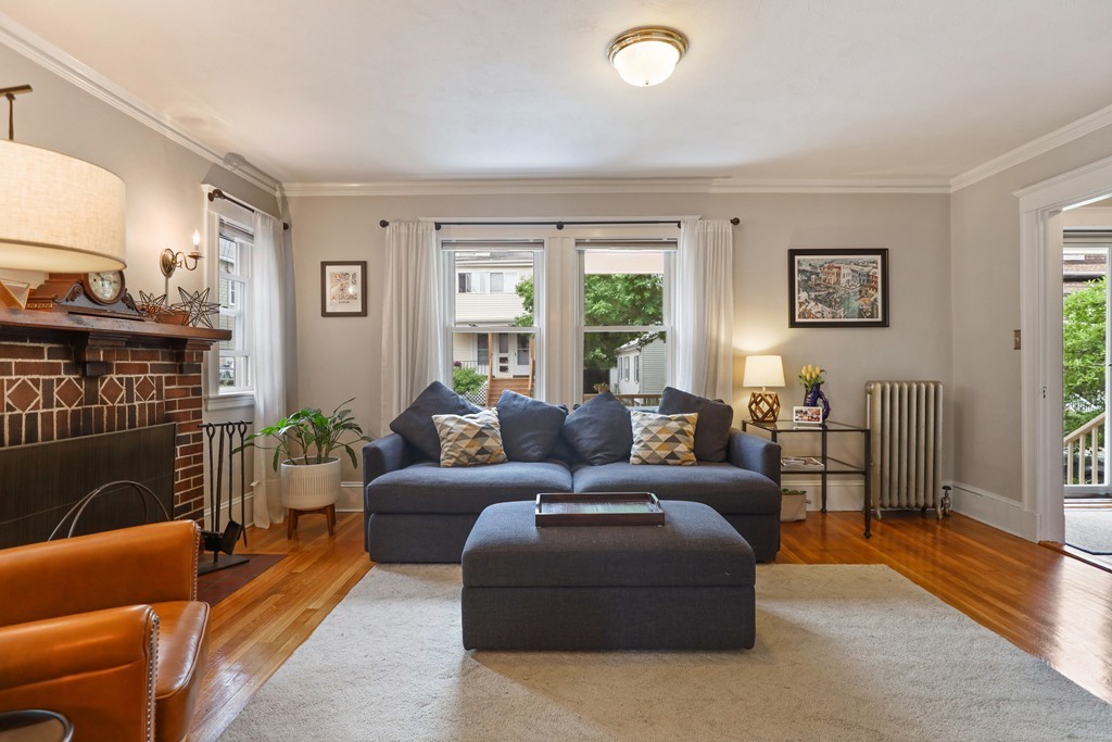 48 Benjamin Road, Unit 48 Belmont, MA 02478 - Photo 3 of 18 Gallery Image 3