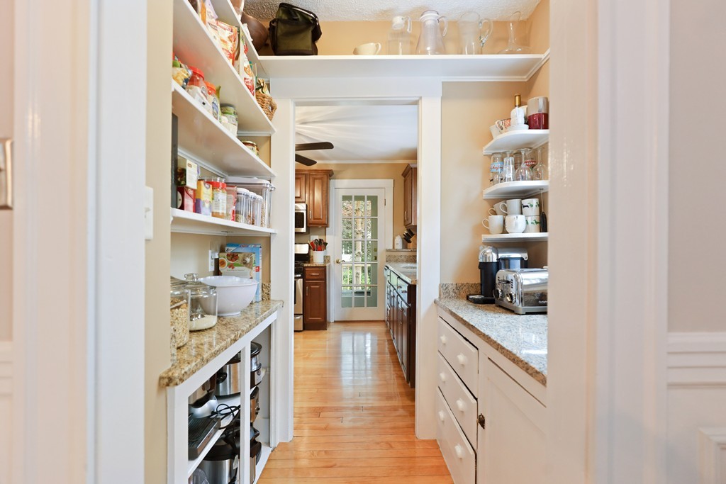 48 Benjamin Road, Unit 48 Belmont, MA 02478 - Photo 7 of 18 Gallery Image 7
