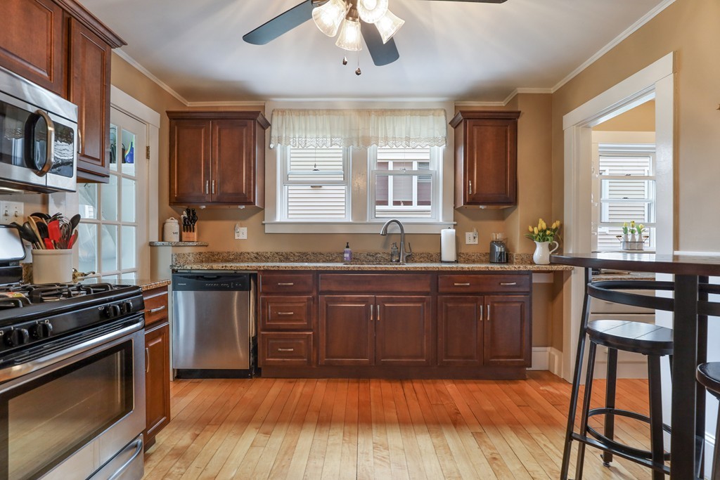 48 Benjamin Road, Unit 48 Belmont, MA 02478 - Photo 9 of 18 Gallery Image 9