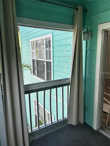 $2,000 | 3002 West Cleveland Street, Unit B7, Tampa, FL 33609
